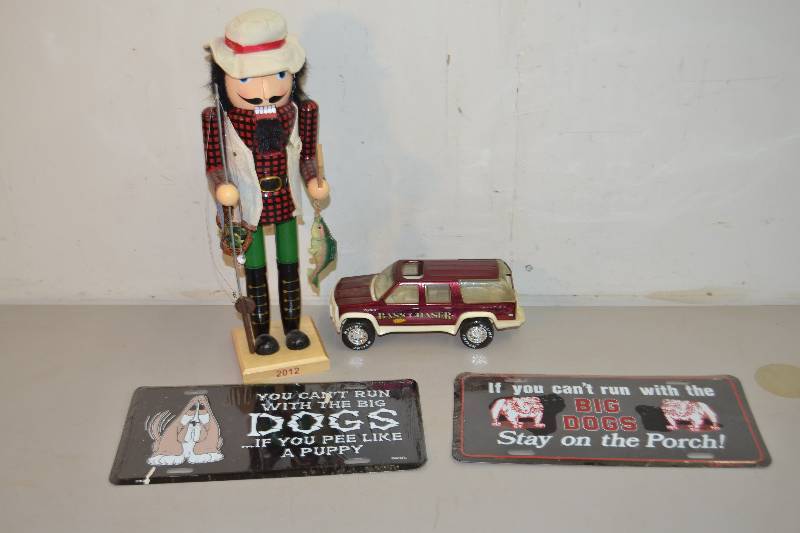 lot 131 image: Nylint truck, Nutcracker, License plates