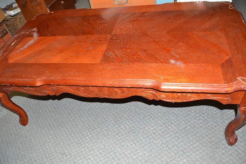 lot 141 image: Coffee Table