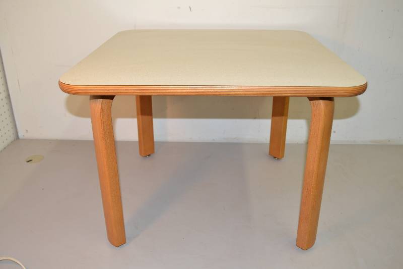 lot 156 image: End Table