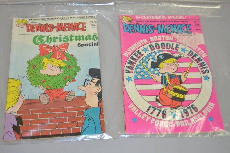 lot 7 image: Dennis the Menace Comics
