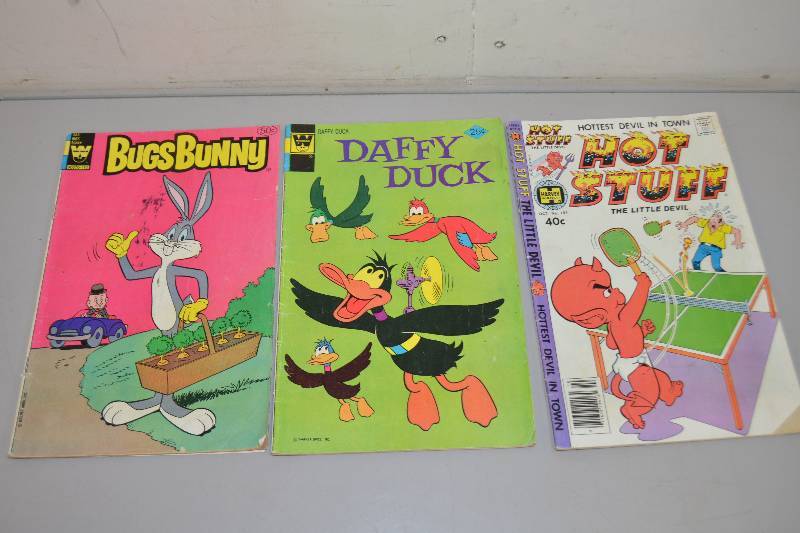 lot 9 image: Warner Brothers Comic books