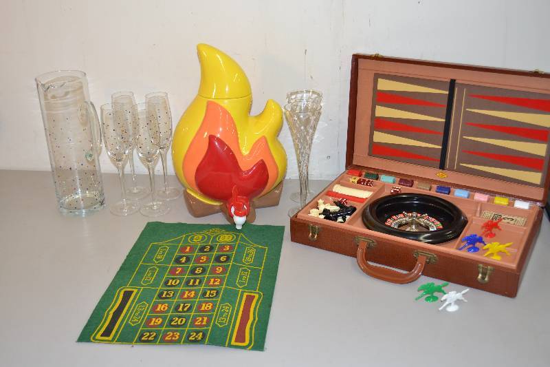 lot 13 image: Party Lot