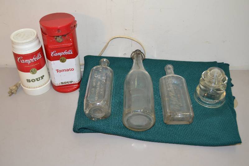 lot 49 image: Collectibles