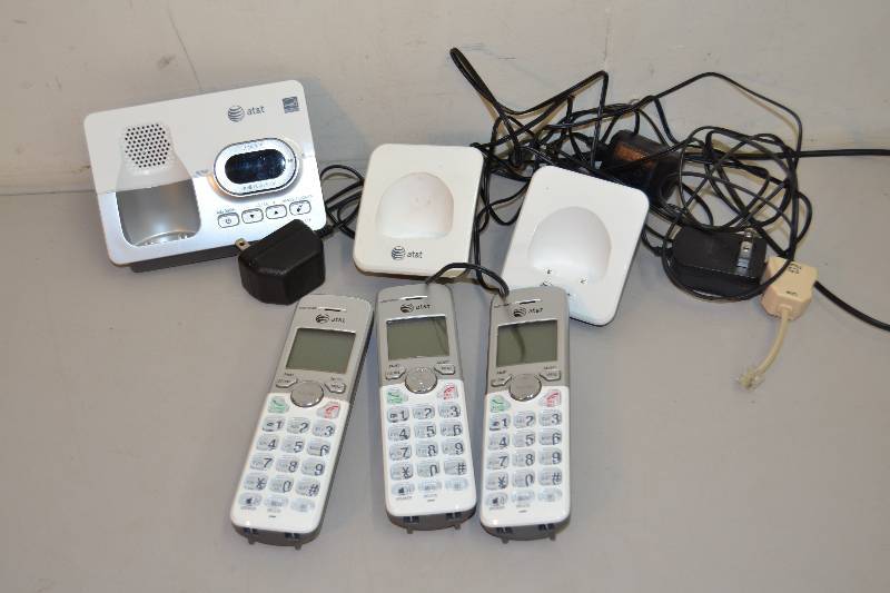 lot 59 image: Phone System