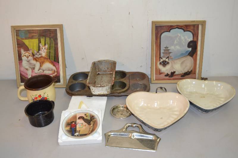 lot 68 image: Vintage Kitchen