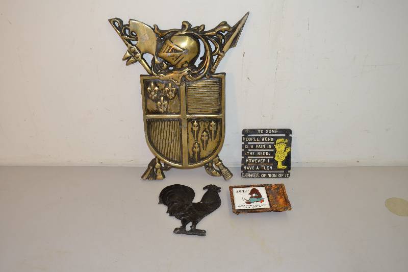 lot 71 image: Cast Iron Plaques