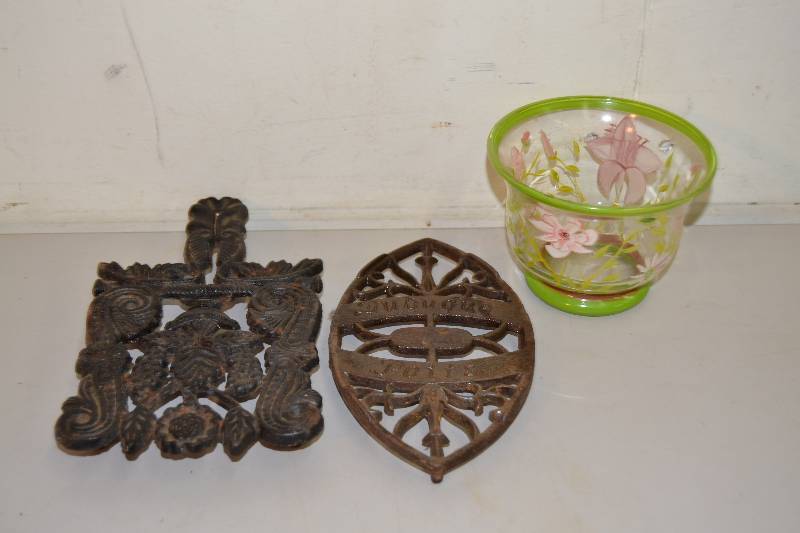lot 73 image: Cast Iron trivets