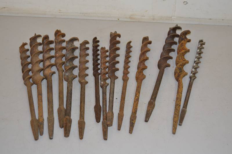 lot 105 image: Drill Bits
