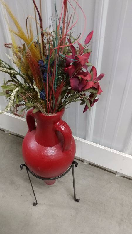 Red Vase with Stand