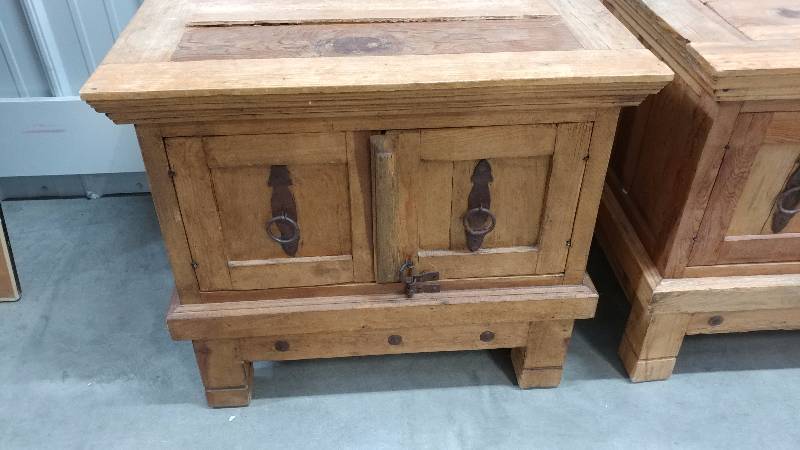Very Unique Pair of End Talbes