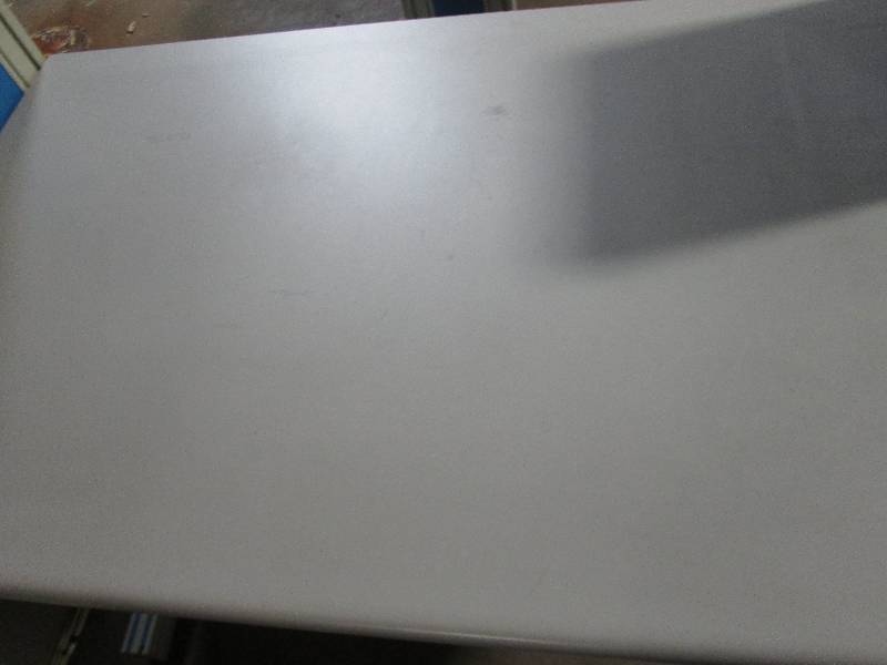 Work Bench - Sturdy