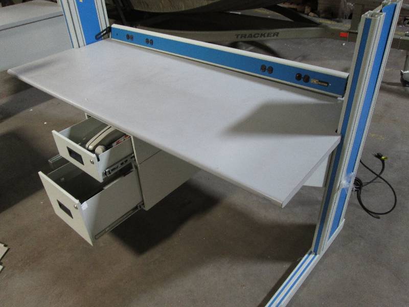 Work Bench - Sturdy