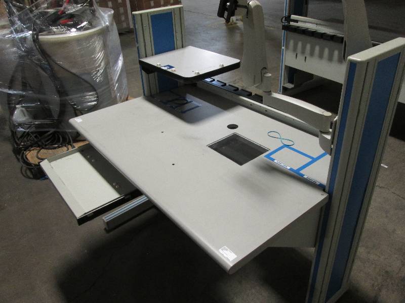 Work Bench - Sturdy