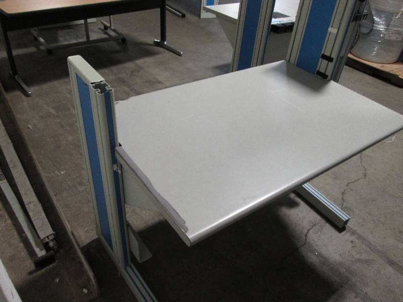 Work Bench - Sturdy