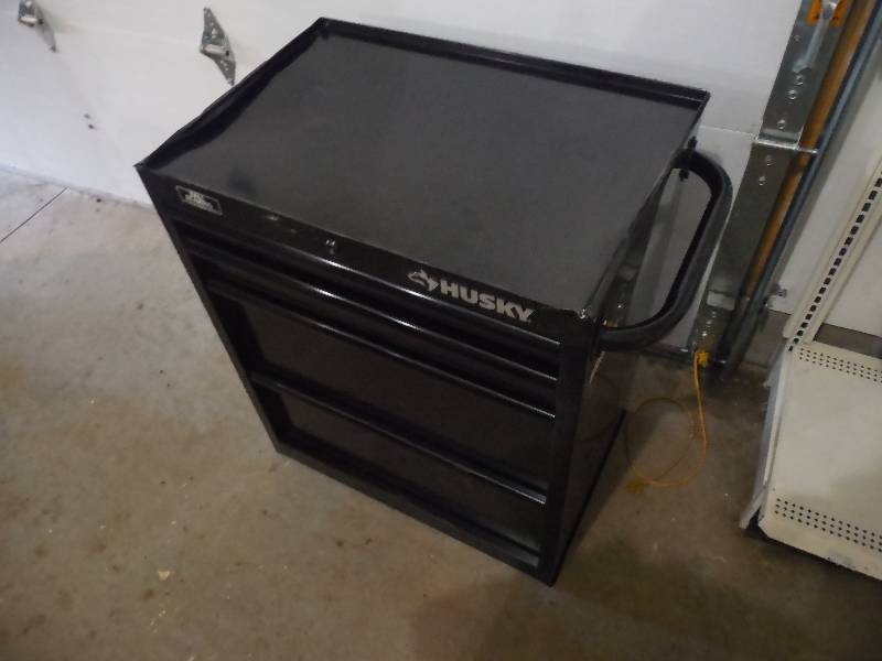 lot 51 image: HUSKY TOOL BOX CABINET