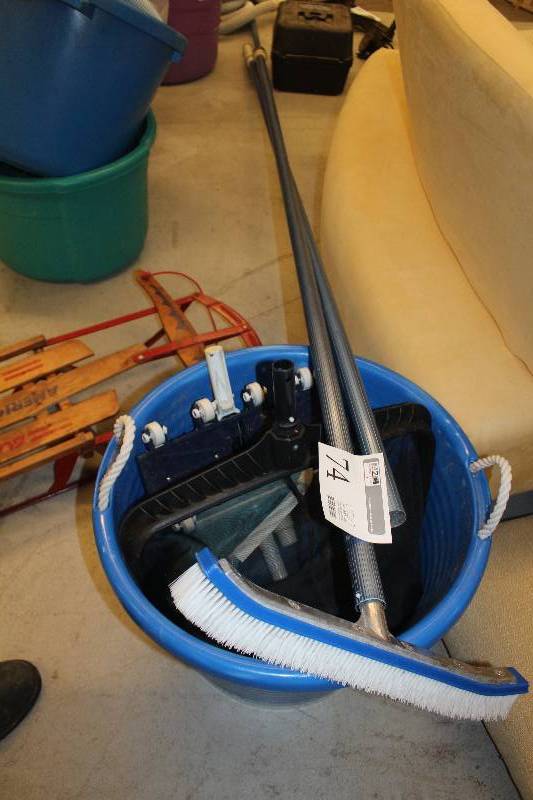 lot 74 image: Pool Cleaning Equipment