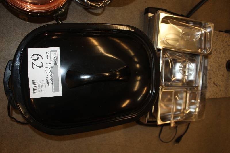 lot 62 image: Lot of (2) Appliances Includes 1) Roaster Oven AND 1) 3-Pot Roaster Set