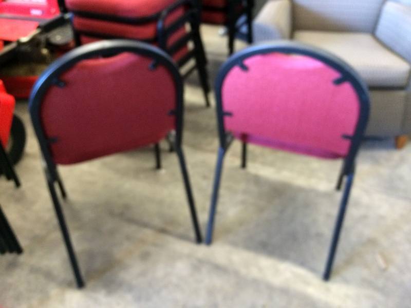 lot 24 image: NICE Retails New $500 2 Thickly Padded Red Uphostered Fabric Round Back Banquet Stacking Steel Frame Chairs - Very Good Condition