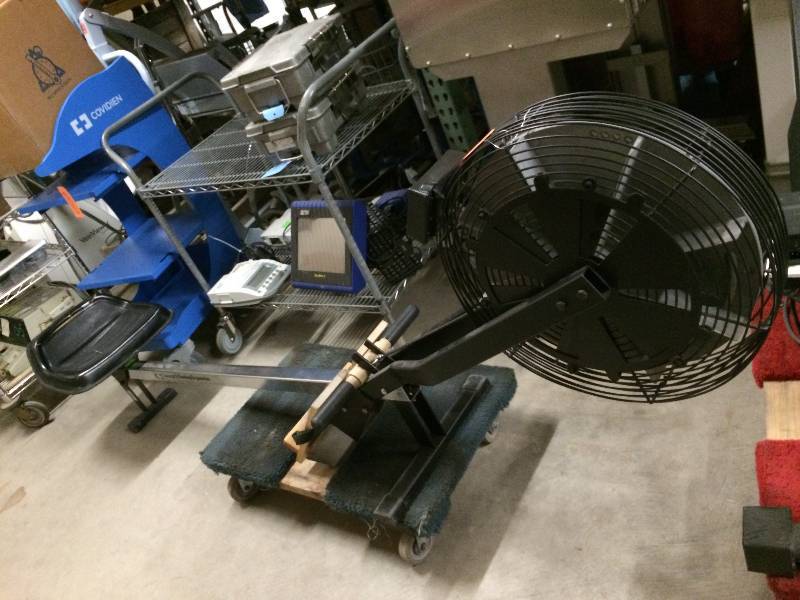 lot 50 image: WOAH  Retails Used $1400 Body Building Sculpting Physical Therapy Weight Room Training Concept II Rowing Ergometer - Get Your Buff Body On  Nice Working Condition Though Seat Has Splits