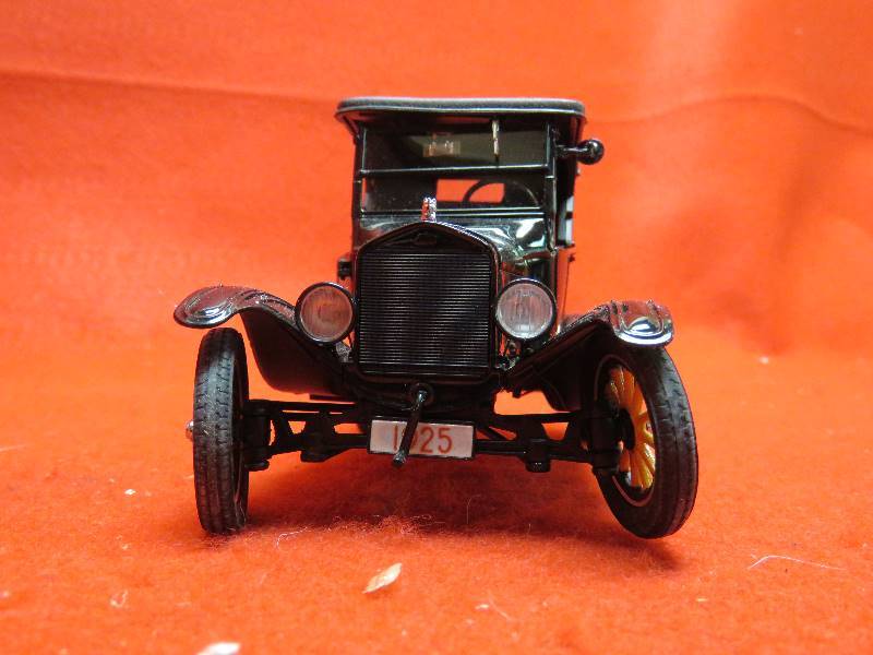 Danbury Mint Collectible