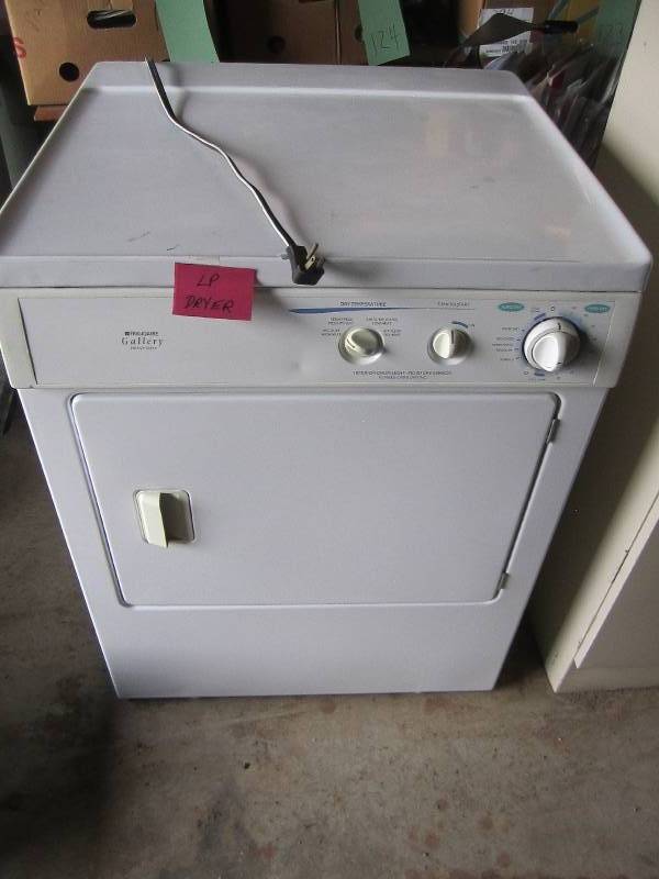 Frigidaire Gallery LP clothes dryer...