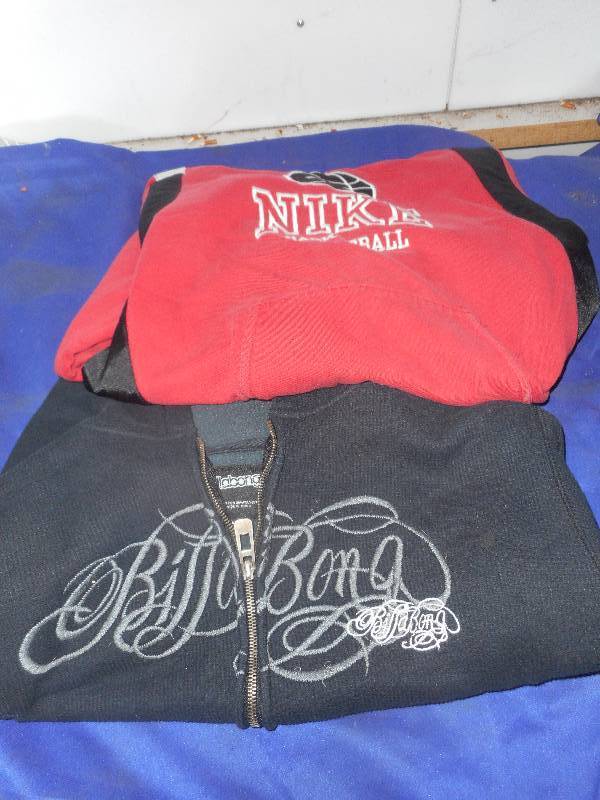 MED BILLA BONGA INSULATED SWEAT SHIRT
