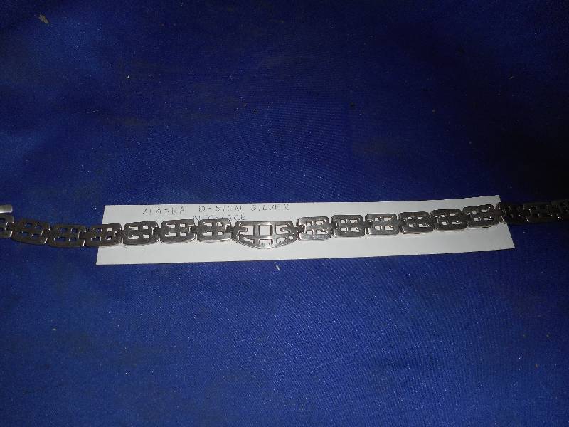 ALASKA DESIGN SILVER NECKLACE