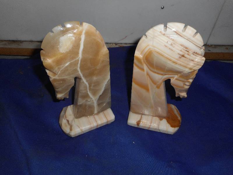 STONE HORSE BOOK ENDS