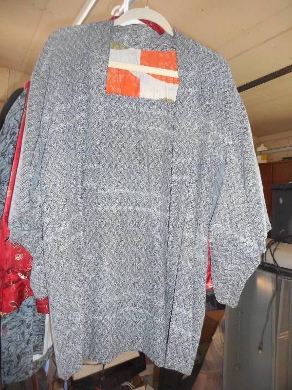 2 JAPANESE TOP SHIRT HUARI JACKET 1 SILK RAYON JAPENESE DESIGN SHIRT
