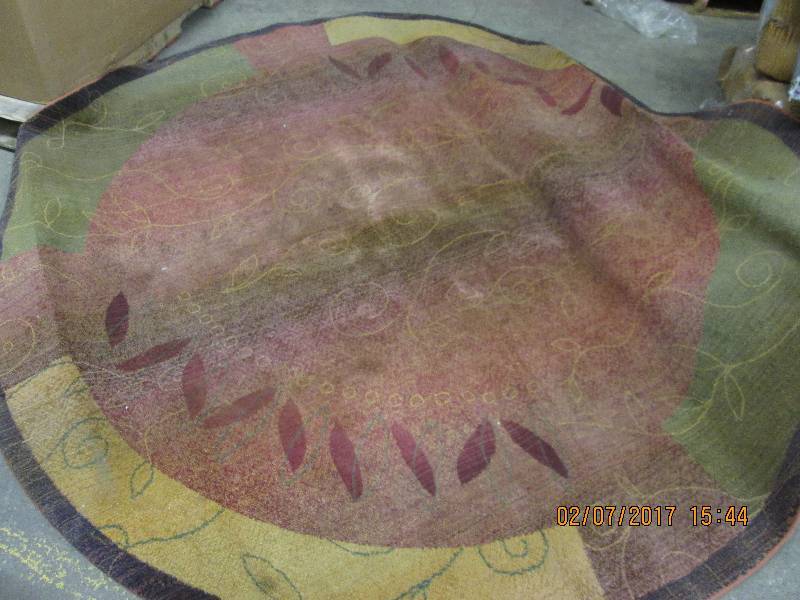 lot 31 image: Gorgeous 8 ft  Round Rug...
