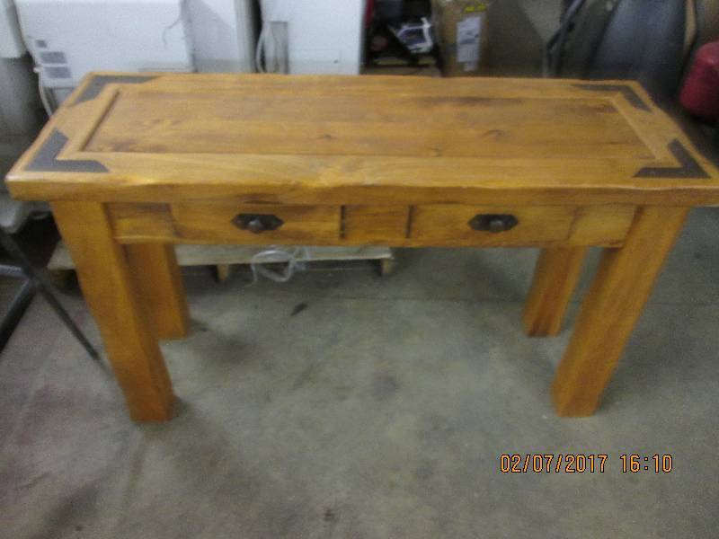 lot 38 image: Wooden Sofa Table 50Wx18x30 inches...