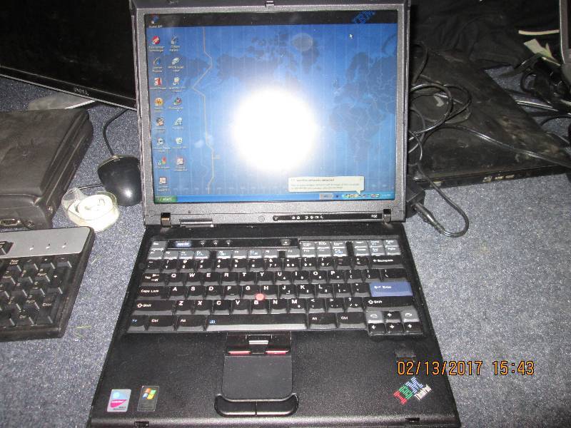 lot 65 image: IBM Think Pad Laptop , boots to Win...