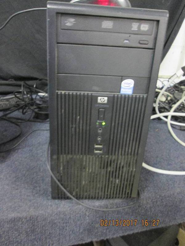 lot 78 image: HP Compaq dx2300 PC only, boots to ...