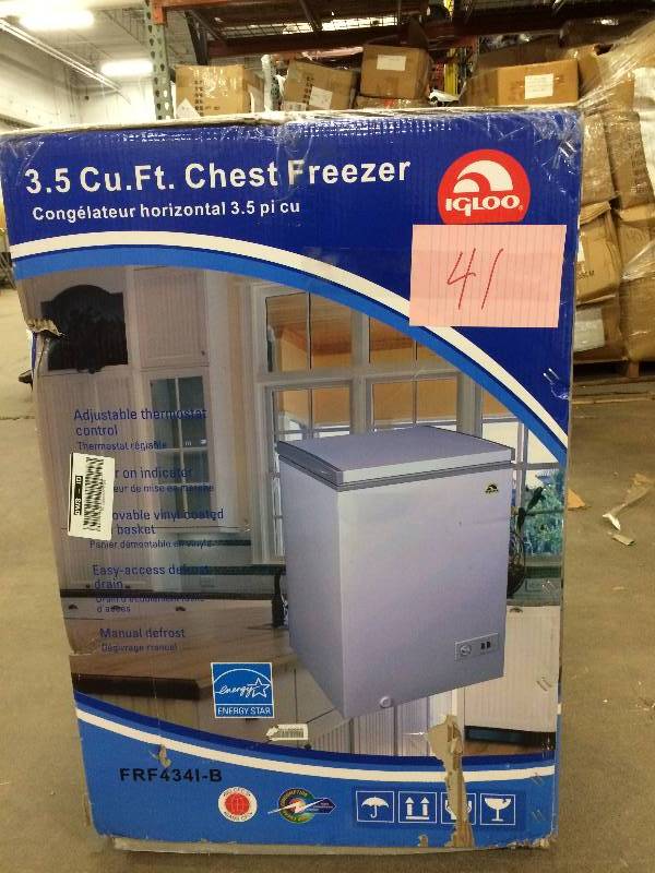 lot 41 image: Igloo 3.5 CU FT Chest Freezer never used