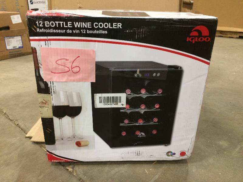 lot 56 image: Igloo 12 Bottle Wine Cooler