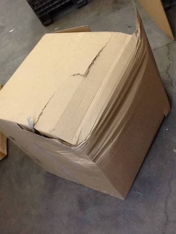 lot 29 image: 24 x 24 x 4 Pleated Air Filters