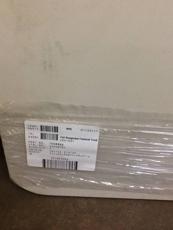 lot 65 image: White Mud-Flaps-7