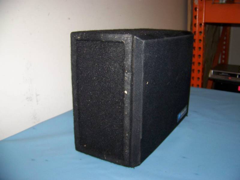 lot 34 image: Amplivox (AV), Wireless Speaker with Internal Wireless Receiver