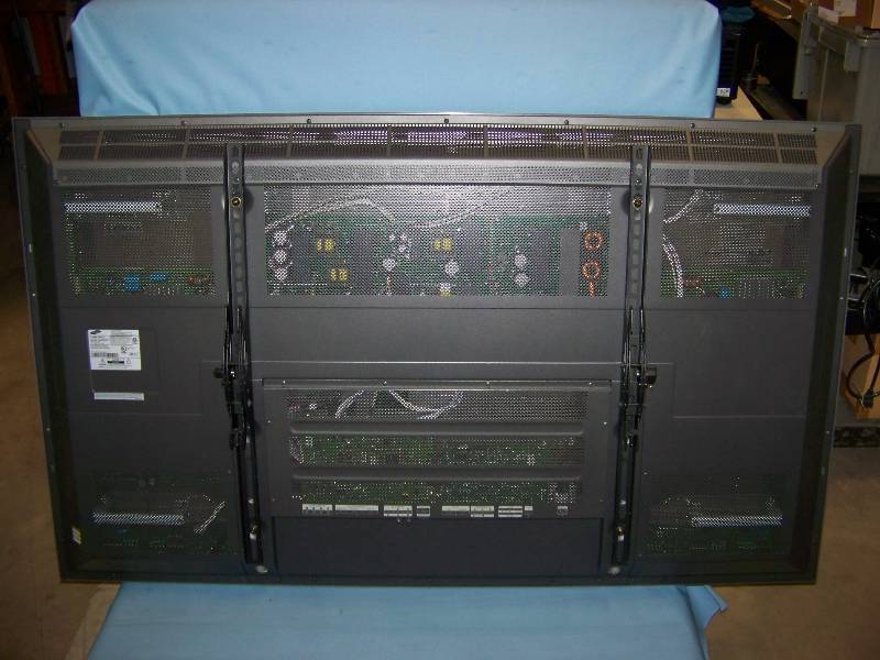 lot 8 image: 63, Samsung, HD Plasma Display  Monitor