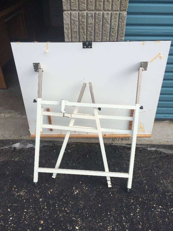 Drawing Table