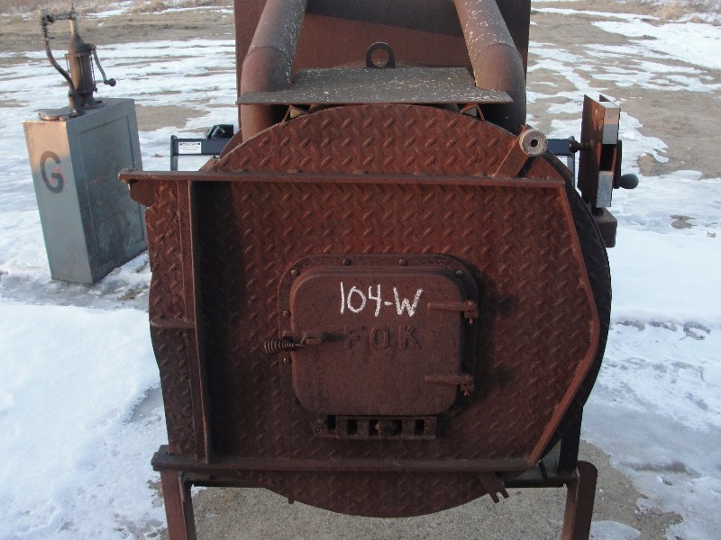 lot 4 image: Custom Built Shop Stove