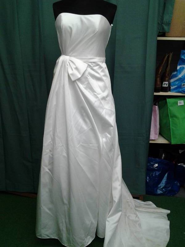 Davids Bridal Soft White Size 10