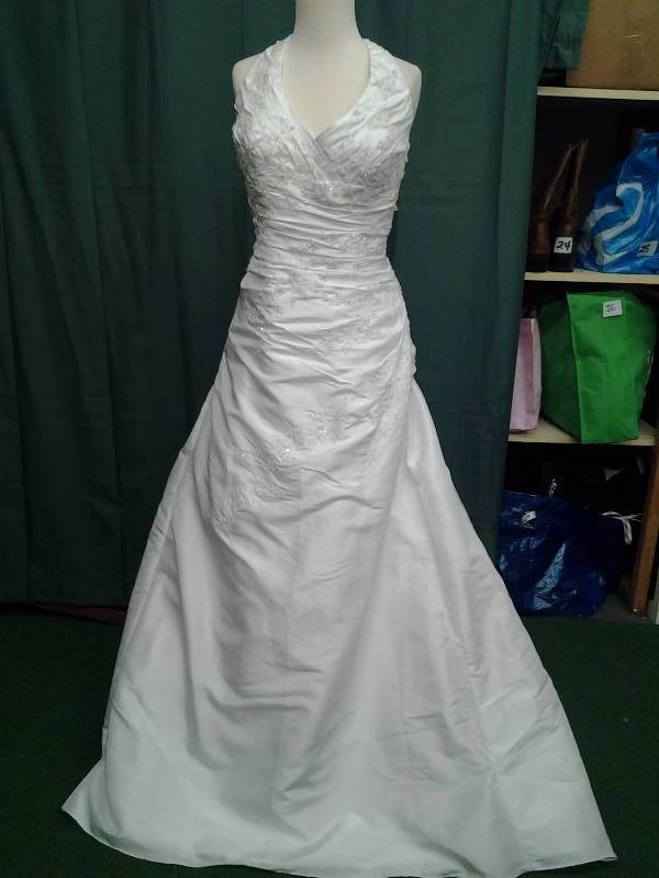 Casa Blanca Bridal White Beaded Size 10