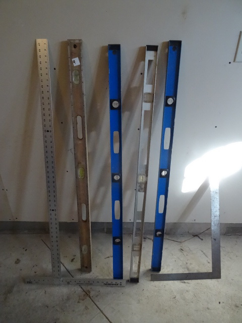 lot 9 image: 4 levels and 2 squares...