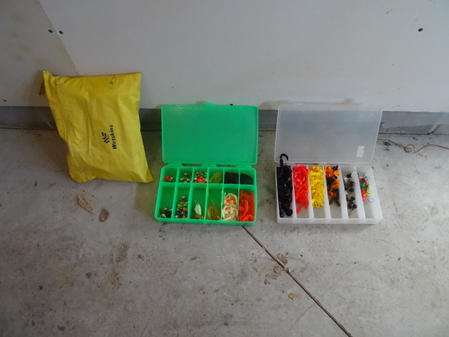 lot 14 image: Westkins rain suit. 2 boxes of misc...