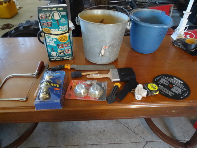 lot 62 image: Door handle set. Misc tools. Bucket...