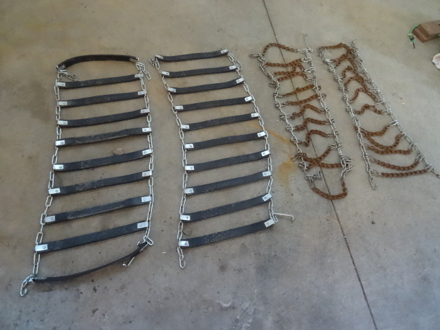 lot 104 image: 2 sets of tire chains for lawn trac...