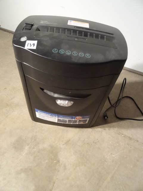 lot 139 image: Royal 85MX crosscut paper shredder....