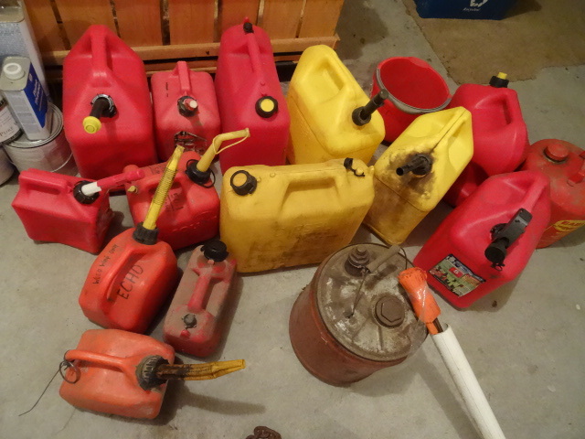 lot 176 image: Large variety of gas cans...