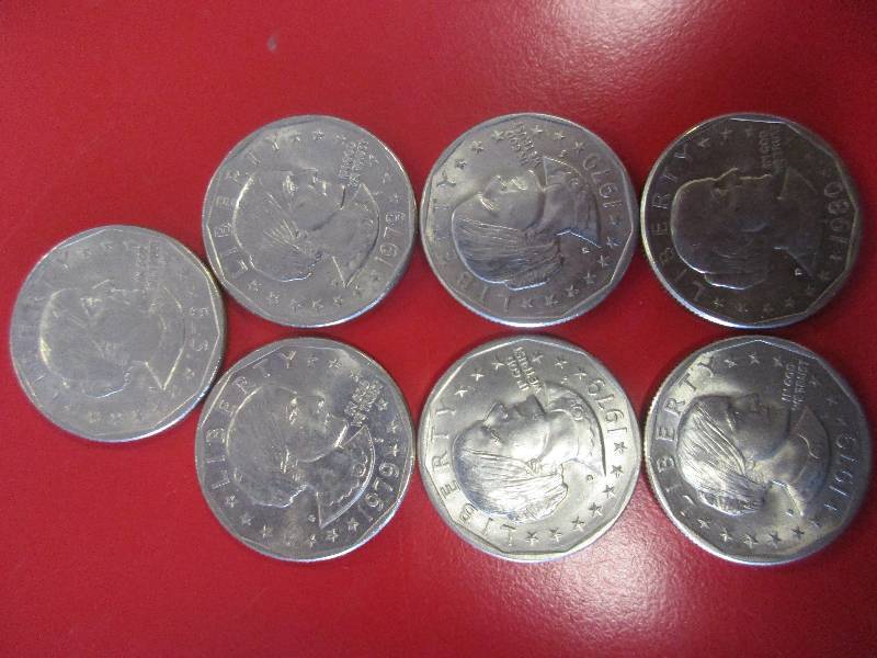 6- 1979 LIBERTY DOLLAR COINS 1- 1980
